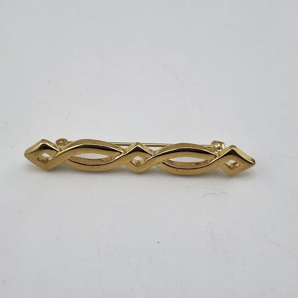 Vintage Monet Gold Tone Bar Brooch